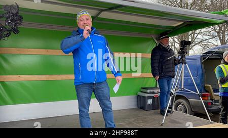 Eine Demonstration des Aktionsbündniss Oberlausitz gegen die Corona-Maßnahmen der Bundesregierung auf dem Schützenplatz und im Stadtgebiet. Bautzen, 1 Stockfoto