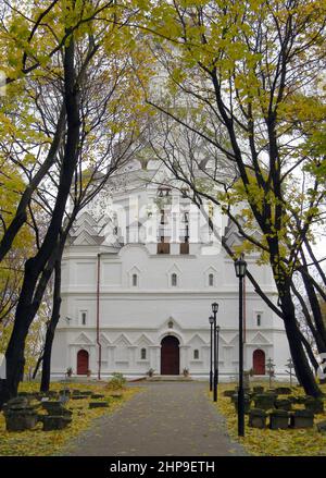 Kirche der Enthauptung des heiligen Johannes des Täufers in Diakovo, erbaut im 16th. Jahrhundert, Teil des Kolomenskoje Komplexes, Moskau, Russland Stockfoto