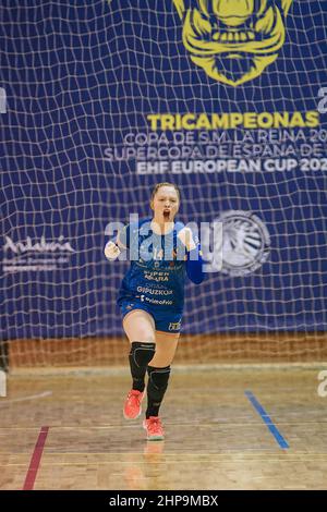 Malaga, Spanien. 19th. Februar 2022. Malena Cavo in Aktion gesehen während der Liga Guerreras Iberdrola 2021/2022 Spiel zwischen Balonmano Malaga Costa del Sol und Super Amara Bera Bera in Ciudad Deportiva Carranque in Malaga. Endergebnis Malaga Costa del Sol 27:23 Super Amara Bera Bera. (Foto von Francis Gonzalez/SOPA Images/Sipa USA) Quelle: SIPA USA/Alamy Live News Stockfoto