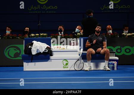 Qatar ExxonMobil Open 2022 Finale zwischen Nikoloz Basilashvili aus Georgien und Roberto Bautista Agut aus Spanien. Roberto Bautista Agut gewann die Trophäe mit einem 6-3, 6-4. Stockfoto