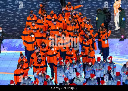 PEKING, CHINA - 20. FEBRUAR: Team der Niederlande während der Abschlusszeremonie während der Olympischen Spiele 2022 in Peking im Nationalstadion am 20. Februar 2022 in Peking, China (Foto von Douwe Bijlsma/Orange Picturs) NOCNSF Stockfoto