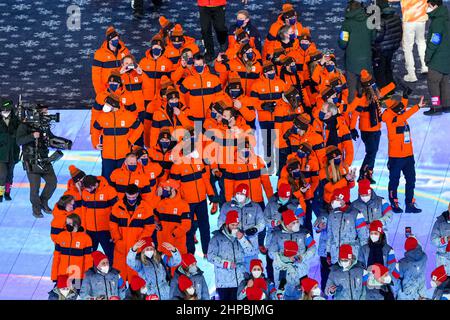 PEKING, CHINA - 20. FEBRUAR: Team der Niederlande während der Abschlusszeremonie während der Olympischen Spiele 2022 in Peking im Nationalstadion am 20. Februar 2022 in Peking, China (Foto von Douwe Bijlsma/Orange Picturs) NOCNSF Stockfoto