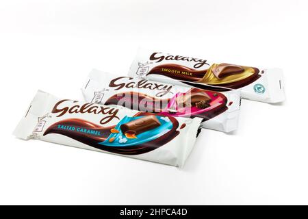 Galaxy Smooth Milk, Cookie Crumble & Salted Caramel Chocolate Bars Stockfoto