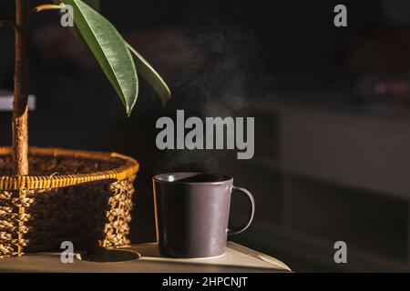 Tasse heißen Kaffee oder heißen Tee. Stockfoto