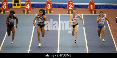 Olaine Thompson-Herah, Mujinga Kambundi, Amy Hunt und Maria Isabel Perez treten im Finale der Frauen 60m beim Muller Indoor Grand Prix, World in, an Stockfoto