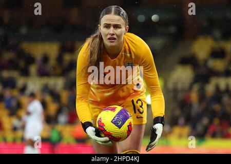 Norwich, Norfolk, 20th. Februar 2022 ; England; Arnold Clark Womens Internationaler Fußball England gegen Spanien: Hannah Hampton aus England Stockfoto