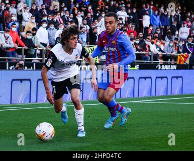 Valencia, Spanien. 20th. Februar 2022. La Liga Spanisches Fußballspiel La Liga Valencia FC gegen Barcelona FC im Mestalla Stadium, Valencia, 20. Februar 2022 900/Cordon Presseinformation: CORDON PRESS/Alamy Live News Stockfoto