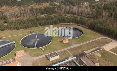 Abwasseraufbereitungsstation Filterung Von Abwasser Stockfoto