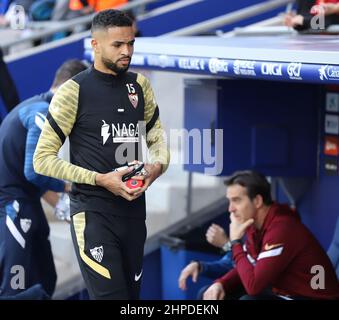 Sabadell, Barcelona, Spanien. 20th. Februar 2022. Barcelona Spanien 20.02.2022 Youssef en Nesyri (Sevilla FC) schaut während der La Liga Santander zwischen Espanyol und Sevilla FC am 20. Februar 2022 im RCDE Stadion in Barcelona. (Bild: © Xavi Urgeles/ZUMA Press Wire) Stockfoto