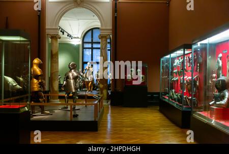 Waffenausstellung des Weltmuseums mit Sammlung antiker Rüstungen, Wien Stockfoto