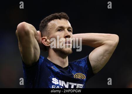 Mailand, Italien. 20th. Februar 2022. Ivan Perisic (FC Internazionale) reagiert während des Spiels Inter - FC Internazionale gegen US Sassuolo, italienische Fußballserie A in Mailand, Italien, Februar 20 2022 Quelle: Independent Photo Agency/Alamy Live News Stockfoto