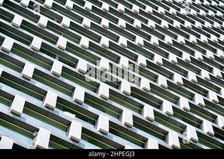 Moderne architektonische Details - weiße und graue Fassade Stockfoto