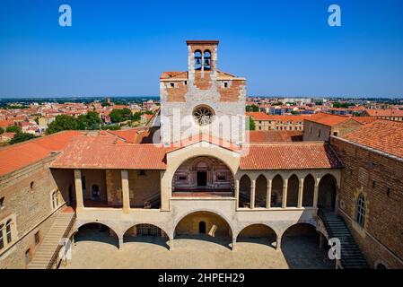 Palast der Könige von Mallorca (Palais des Rois de Majorque), eine Festung in Perpignan, Frankreich Stockfoto