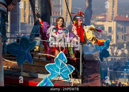 Viareggio, Toskana, Italien. 20th. Februar 2022. Erste Kategorie allegorische Wagen: ''der Träumer'' Baumeister Jacopo Allegrucci (Bildquelle: © Federico Neri/Pacific Press via ZUMA Press Wire) Stockfoto