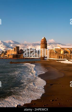 FRANKREICH Pyrenees Orientales Roussillon Côte vermeille collioure lever Soleil Stockfoto