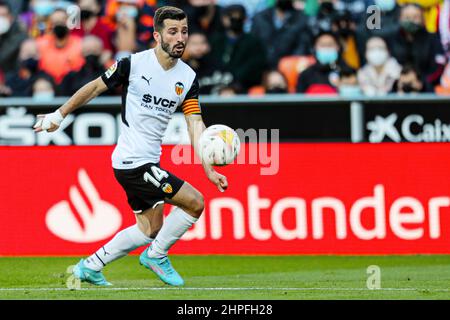 Valencia, Spanien, 20. Februar 2022, Jose Gaya aus Valencia während des Fußballspiels der spanischen Meisterschaft La Liga zwischen dem FC Valencia und dem FC Barcelona am 20. Februar 2022 im Mestalla-Stadion in Valencia, Spanien - Foto: Ivan Terron/DPPI/LiveMedia Stockfoto