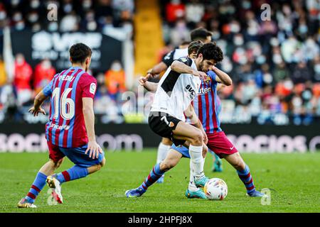 Valencia, Spanien, 20. Februar 2022, Goncalo Guedes aus Valencia während des Fußballspiels der spanischen Meisterschaft La Liga zwischen dem FC Valencia und dem FC Barcelona am 20. Februar 2022 im Mestalla-Stadion in Valencia, Spanien - Foto: Ivan Terron/DPPI/LiveMedia Stockfoto