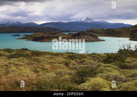 Blick über den Sarmiento de Gamboa See, Chile Stockfoto