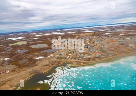 Cambridge Bay, Luftaufnahme im Frühling Stockfoto