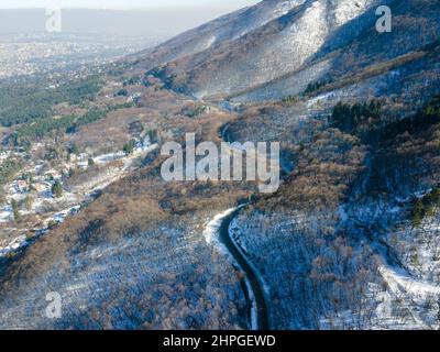 Luftaufnahme des Vitosha Berges in der Nähe des Boyana Distrikts, Sofia Stadt, Bulgarien Stockfoto