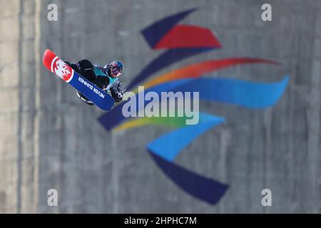 Chris Corning (USA), 14. FEBRUAR 2022 - Snowboarden: Big Air Qualification der Männer während der Olympischen Winterspiele 2022 in Peking bei Big Air Shougang Stockfoto