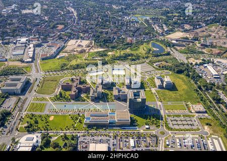 Luftaufnahme, thyssenkrupp Quarter Headquarter mit Krupp Park im West Quarter in Essen, Ruhrgebiet, Nordrhein-Westfalen, Deutschland, DE, Essen, Eu Stockfoto