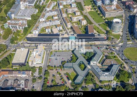 Luftaufnahme, Grüne Mitte Essen mit Funke Mediengruppe sowie Agentur für Arbeit Essen in der Innenstadt, Essen, Ruhrgebiet, Nordrhein-Westfalen Stockfoto