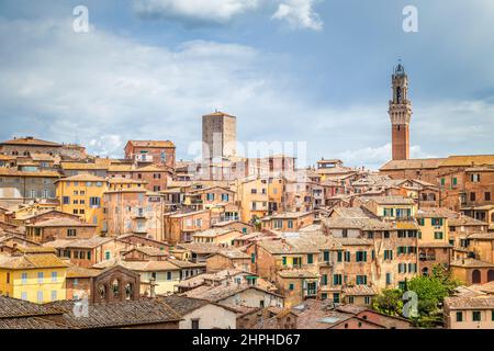 Siena Stadt, Panoramablick auf die antike Stadt in der Toskana Region von Italien, Europa. Stockfoto