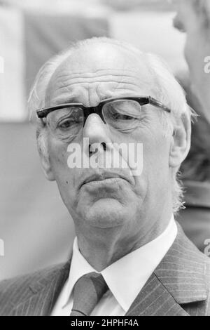 1985 Foto von Denis Thatcher (1915 - 2003), Geschäftsmann und Ehemann von Premierministerin Margaret Thatcher. Stockfoto