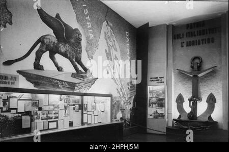 Faschismo - Propaganda - Roma - Palazzo delle Esposizioni Mostra della Rivoluzione Fascista - (dal 28 ottobre 1932 al 28 ottobre 1934) Stockfoto