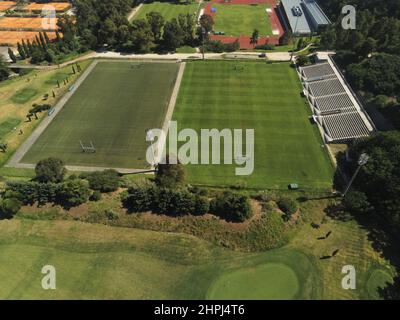 Luftaufnahme des Jamor Sports Complex in Alges, Portugal Stockfoto