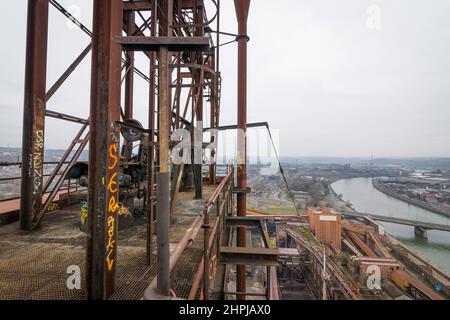 Geschlossene und verlassene Hochöfen HFB in Lüttich, Belgien Stockfoto