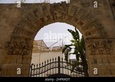 Altes Gebäude von Galatina, Provinz Lecce, Apulien, Italien Stockfoto