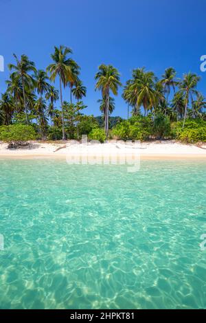 Wunderschöne Strände auf Koh Ngai, südlich der Andaman Küste, Provinz Krabi, Thailand. Stockfoto