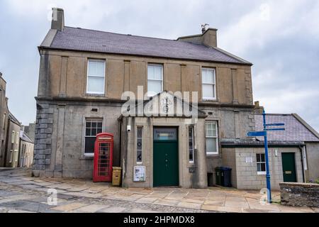 Stromness Museum Gebäude, ehemals Rathaus, an der Alfred Street in Stromness, Festland Orkney, Schottland, Großbritannien Stockfoto