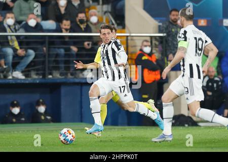 Vila-Real, Spanien. 22nd. Februar 2022. Luca Pellegrini (Juventus) Fußball/Fußball : UEFA Champions League 16 1st-Bein-Match zwischen dem FC Villarreal 1-1 Juventus im Estadio de la Ceramica in Vila-Real, Spanien. Quelle: Mutsu Kawamori/AFLO/Alamy Live News Stockfoto