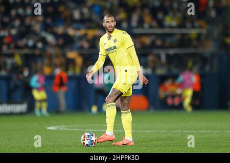 Vila-Real, Spanien. 22nd. Februar 2022. Etienne Capoue (Villarreal) Fußball/Fußball : UEFA Champions League 16 1st-Bein-Match zwischen dem FC Villarreal 1-1 Juventus im Estadio de la Ceramica in Vila-Real, Spanien. Quelle: Mutsu Kawamori/AFLO/Alamy Live News Stockfoto