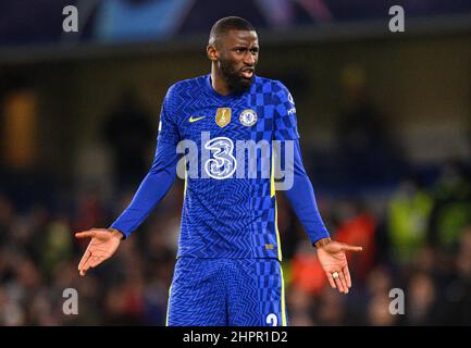 London, Großbritannien. 22nd. Februar 2022. 22. Februar 2022 - Chelsea gegen Lille - Stamford Bridge - Champions League Antonio Rudiger von Chelsea während des Champions-League-Spiels gegen Lille Bildnachweis: Credit: Mark Pain/Alamy Live News Stockfoto