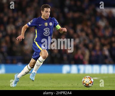 London, England, 22nd. Februar 2022. Cesar Azpilicueta aus Chelsea während des UEFA Champions League-Spiels in Stamford Bridge, London. Bildnachweis sollte lauten: Paul Terry / Sportimage Stockfoto