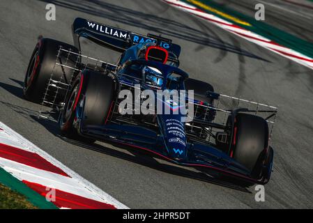 Barcelona, Spanien. , . NICHOLA LATIFI (CAN) vom Team Williams fährt mit seiner FW44 während des ersten Tages des Formel-1-Wintertests auf dem Circuit de Catalunya Credit: Matthias Oesterle/Alamy Live News Stockfoto