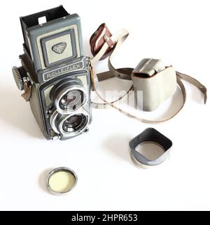 Klassische deutsche Franke & Heidecke Rolleiflex Mittelformat-Rlex-Kamera mit zwei Objektiven, Xenar-Objektiv und Zubehör Stockfoto