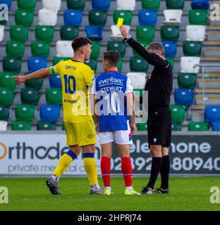 Jordan Stewart - Linfield vs Dungannon Swifts in der Premiership der Danske Bank am Samstag, den 30.. Oktober 2021 im Windsor Park, Belfast. Stockfoto