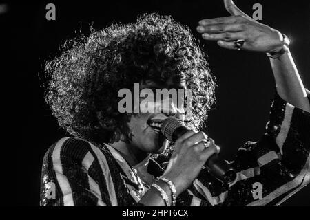 Whitney Houston live in Forest National am 06. Mai 1988 | Whitney Houston len Konzert A Forest National le 06 Mai 1988 Stockfoto