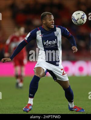 MIDDLESBROUGH, GROSSBRITANNIEN. FEB 22nd West Bromwich Albions Cedric Kipre während des Sky Bet Championship-Spiels zwischen Middlesbrough und West Bromwich Albion am Dienstag, den 22nd. Februar 2022 im Riverside Stadium, Middlesbrough. (Kredit: Mark Fletcher | MI News) Kredit: MI Nachrichten & Sport /Alamy Live News Stockfoto