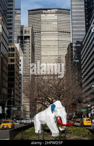 Idriss B Installation von skurrilen Tierwesen ist bis zum 2023. Februar in Murray Hill, New York City, USA, zu sehen Stockfoto