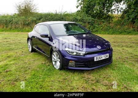 Westbury, Wiltshire, Großbritannien - September 5 2021: Ein Volkswagen Scirocco GT TDI Bluemotion Technology 170BHP Coupé aus dem Jahr 2014 Stockfoto