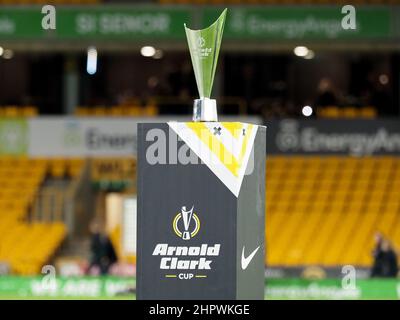 Wolverhampton, Großbritannien. 23rd. Februar 2022. Wolverhampton, England, Februar der Arnold Clark Cup vor der Präsentation während des Arnold Clark Fußballspiels zwischen England und Deutschland im Molineux Stadium in Wolverhampton, England Natalie Mincher/SPP Quelle: SPP Sport Pressefoto. /Alamy Live News Stockfoto