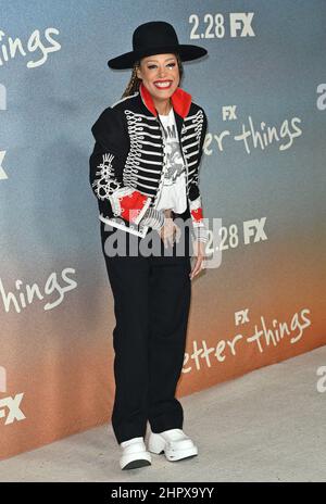 Los Angeles, USA. 23rd. Februar 2022. LOS ANGELES, USA. 23. Februar 2022: Cree Summer bei der fünf-Sterne-Premiere für FX's „Better Things“ auf dem Hollywood Forever Cemetery. Bildquelle: Paul Smith/Alamy Live News Stockfoto