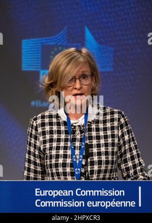 Mairead McGuinness ist ein irischer Politiker, der seit Oktober 2020 als EU-Kommissar für Finanzstabilität, Finanzdienstleistungen und die Kapitalmarktunion tätig ist. Zuvor war sie als Mitglied von Fine Gael von 2017 bis 2020 erste Vizepräsidentin des Europäischen Parlaments. Stockfoto