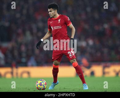 Liverpool, England, 23rd. Februar 2022. Luis Diaz von Liverpool während des Spiels der Premier League in Anfield, Liverpool. Bildnachweis sollte lauten: Darren Staples / Sportimage Stockfoto
